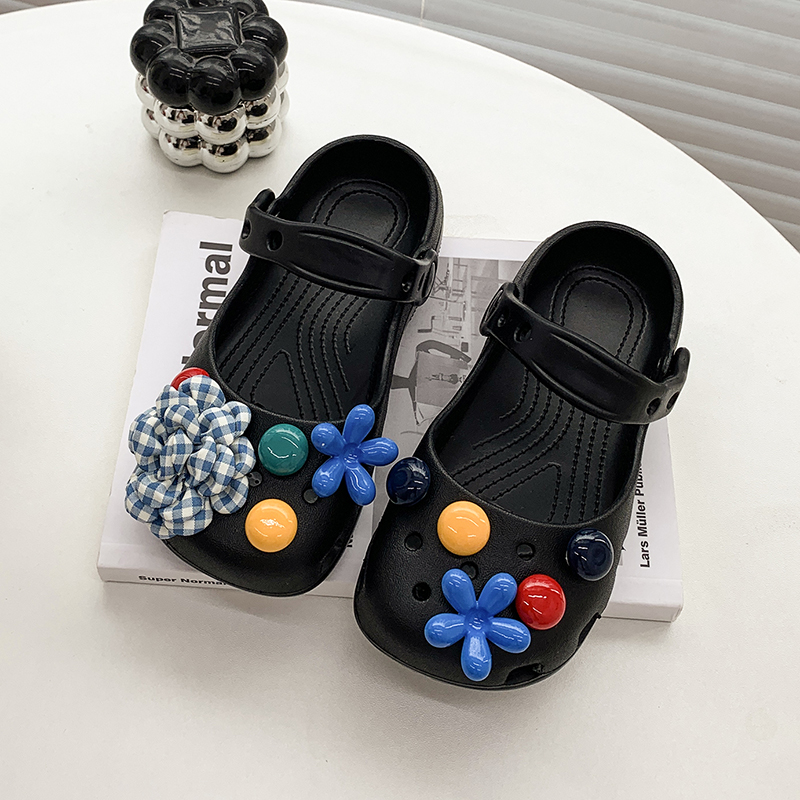 Para ozdobnych butów Mary Jane – Outdoor Camping Slippers recenzja i cena
